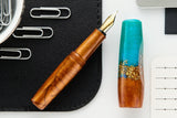 benu-pixie-fountain-pen-aurora-gold-detail-02.jpg