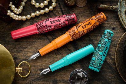 benu-pixie-fountain-pen-set-jolly-roger-vintage-angled.jpg