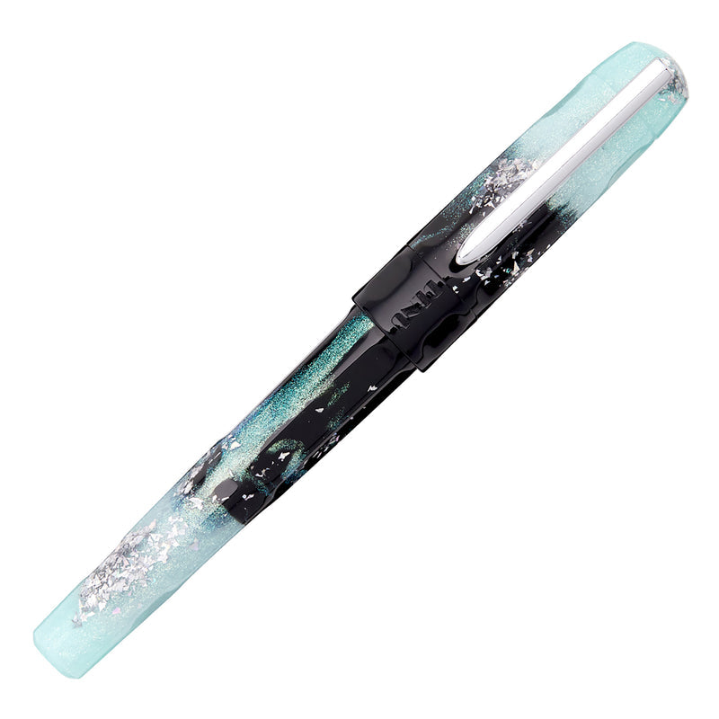 benu-talisman-fountain-pen-edelweiss-side-01.jpg