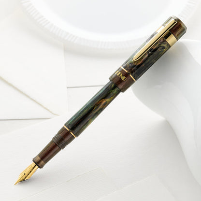 benu-tribute-fountain-pen-cezanne-detail-03.jpg