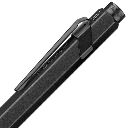 Caran d'Ache Kugelschreiber 849, XL Black Code, schwarz