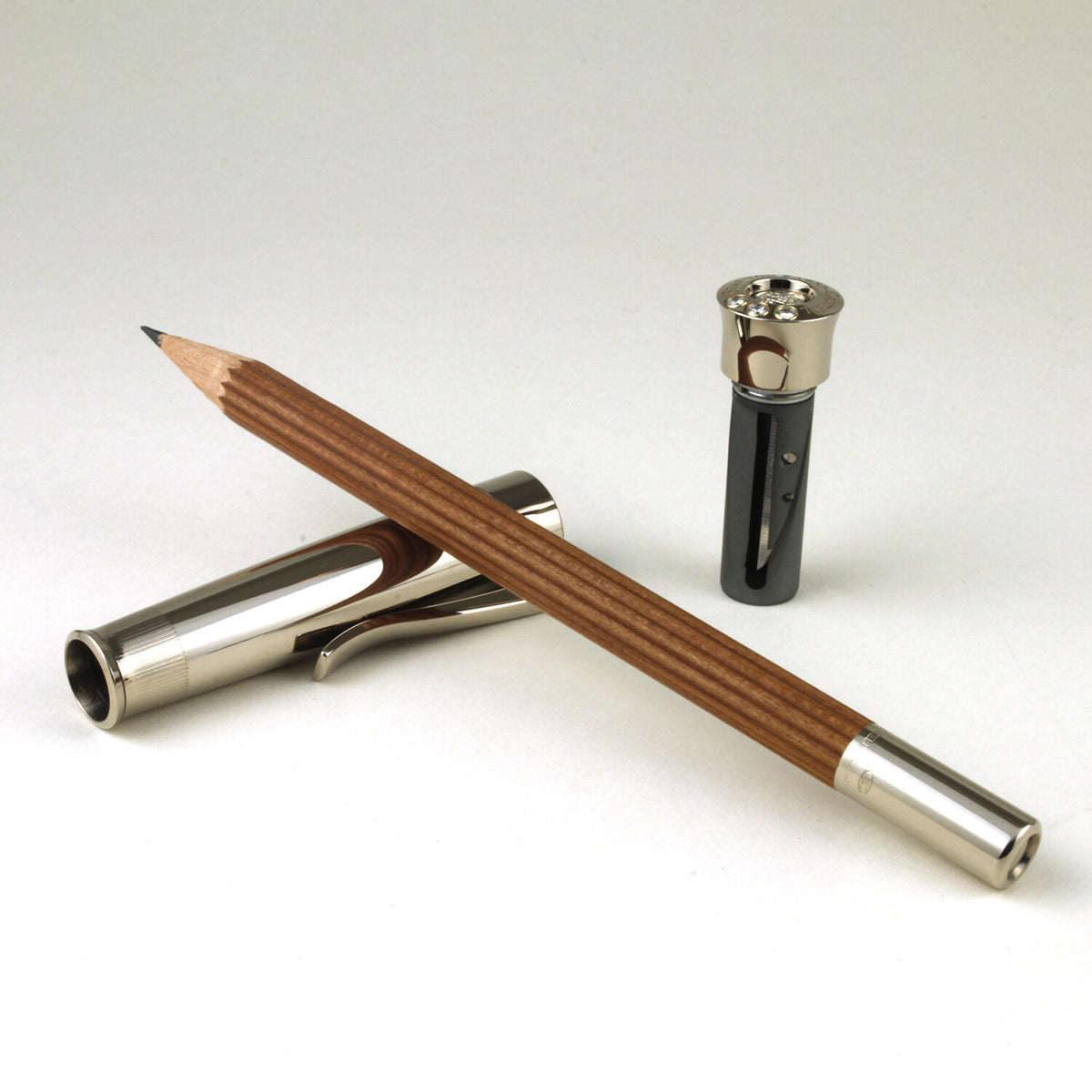 Graf von Faber-Castell Perfect Pencil Limited Edition, whitegold, pencil protector with integrated sharpener, silver