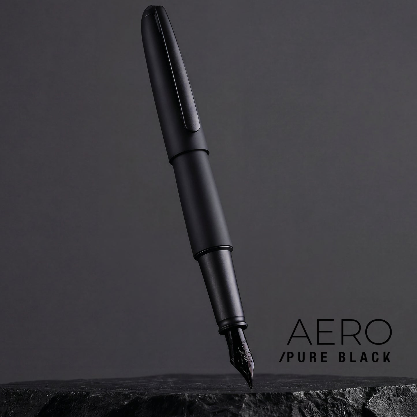 Diplomat, Aero Fountain Pen, Pure Black