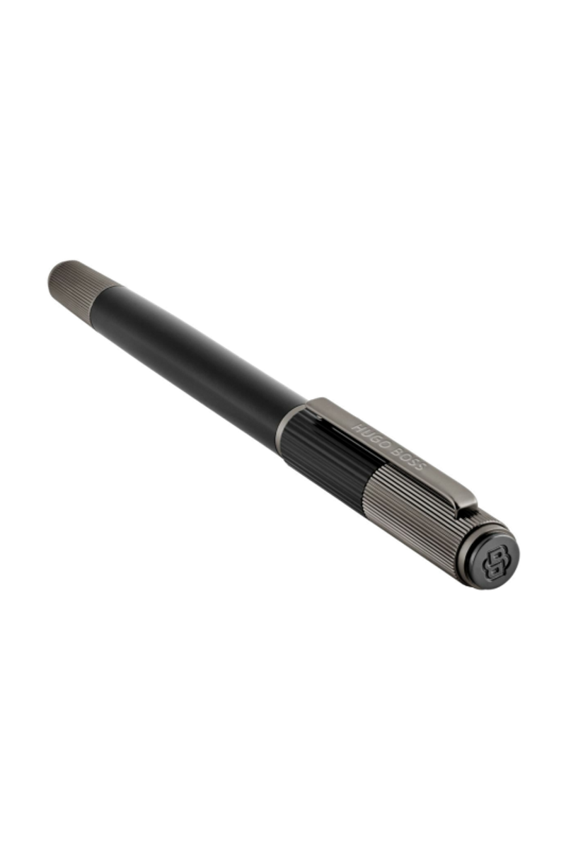 Fountain pen Striade Black