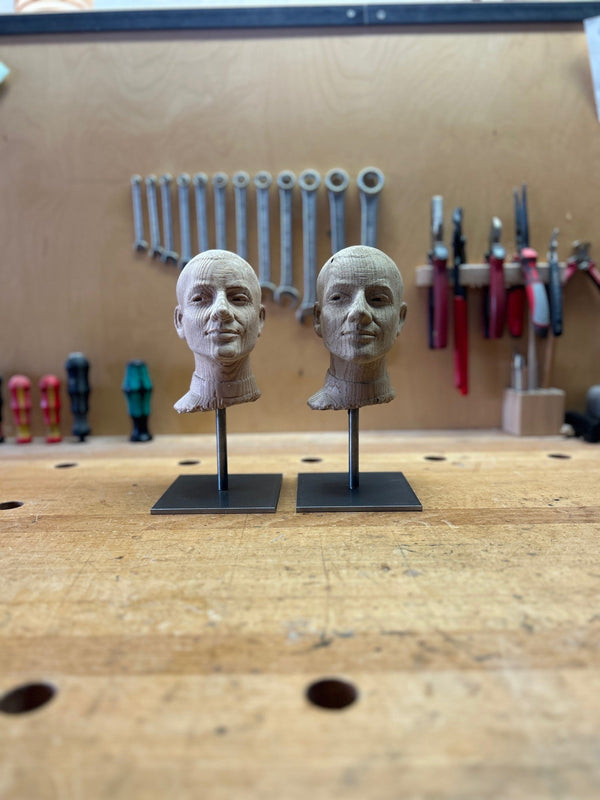 e+m Holzprodukte GmbH Bust