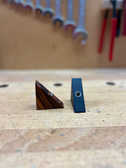 e+m Holzprodukte GmbH Werksverkauf Triangle schwarz