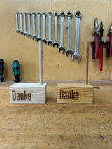 e+m Holzprodukte GmbH Werksverkauf Aufsteller Danke