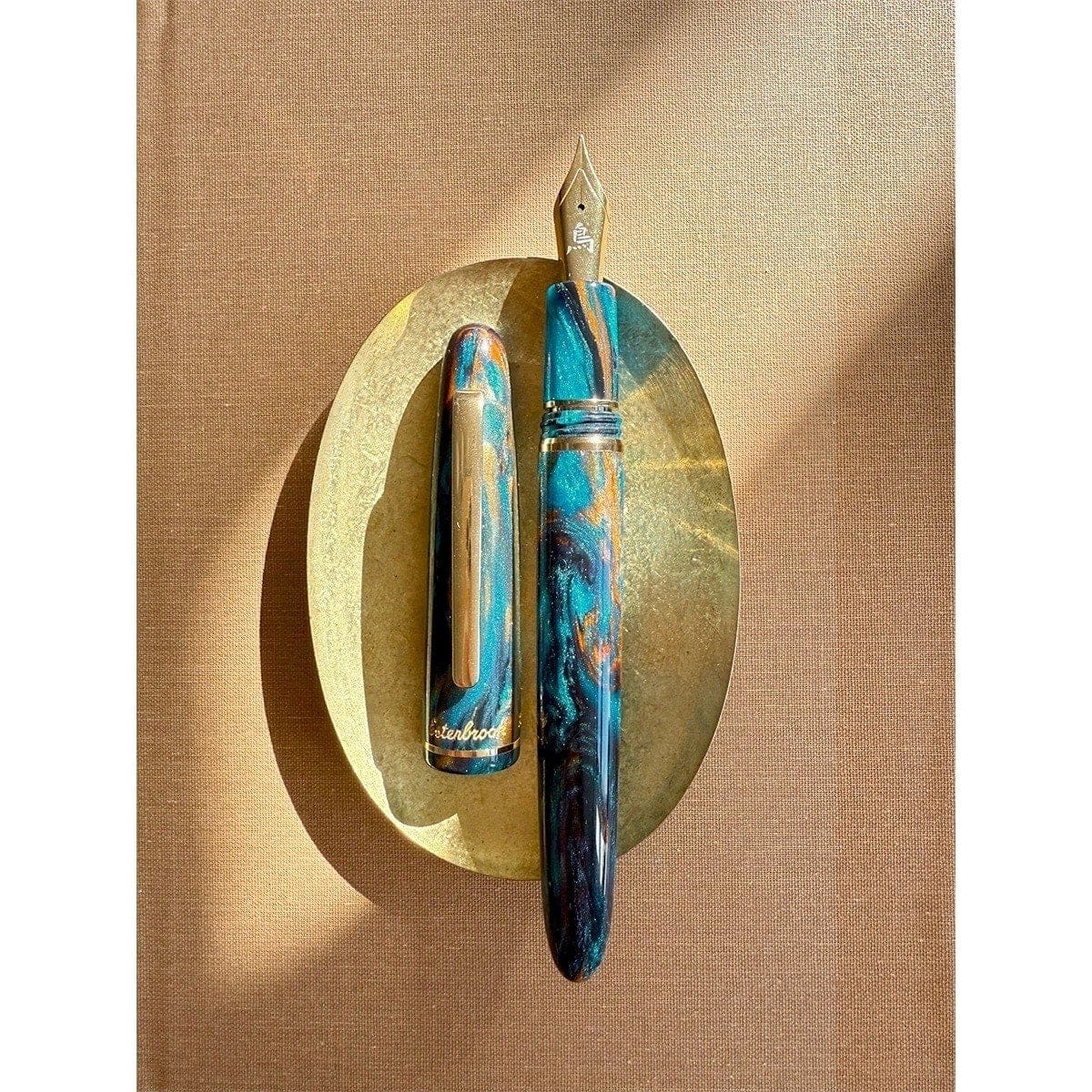 Esterbrook Estie x BUNGOBOX fountain pen, gold, The Kingfisher, blue