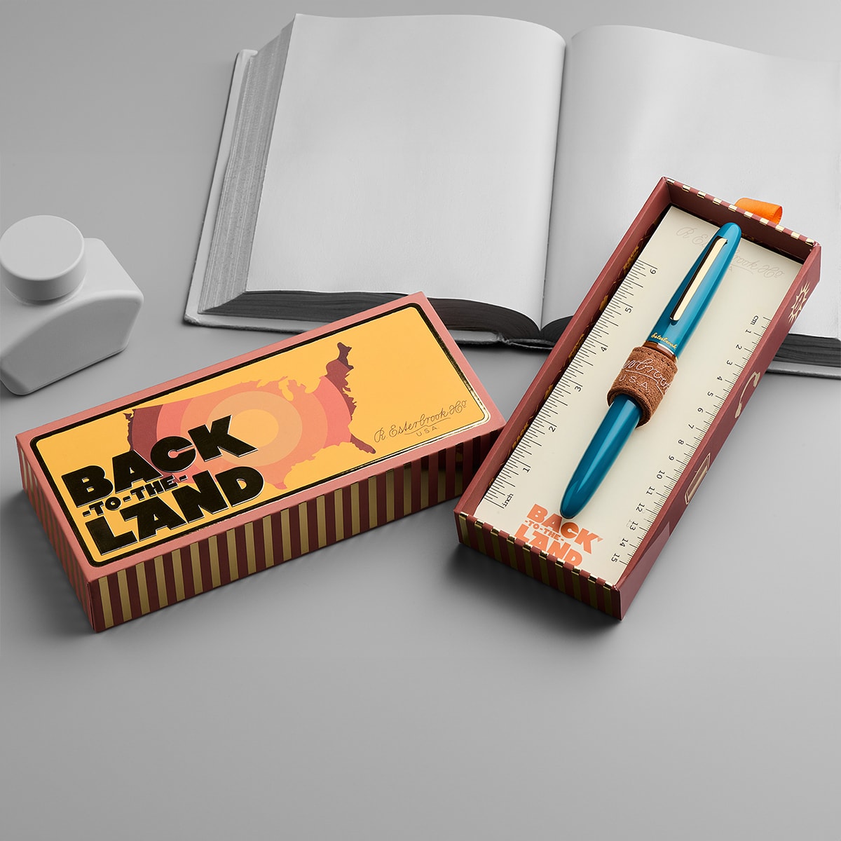 Esterbrook Estie fountain pen, Back to the Land, blue (Funky Lake) + Free Magnetic Clip (Pen Holder & Bookmark)