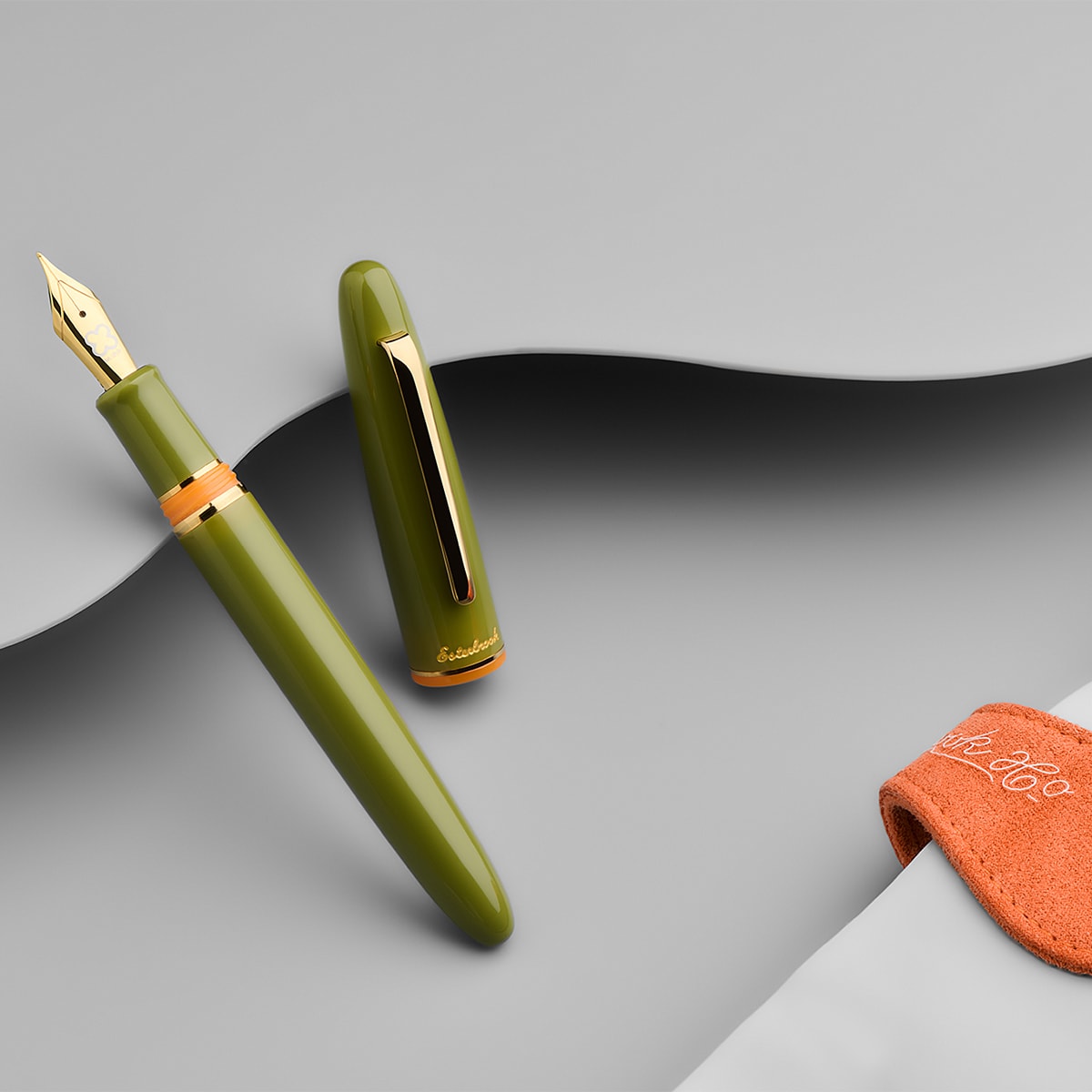Esterbrook Estie Fountain Pen, Back to the Land, Green + Free Magnetic Clip (Pen Holder & Bookmark)