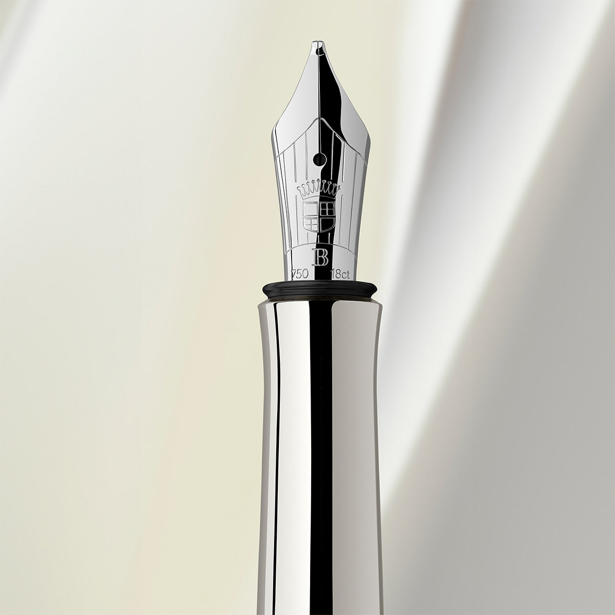 Graf von Faber-Castell, Guilloche Fountain Pen, 18K Nib, India Red