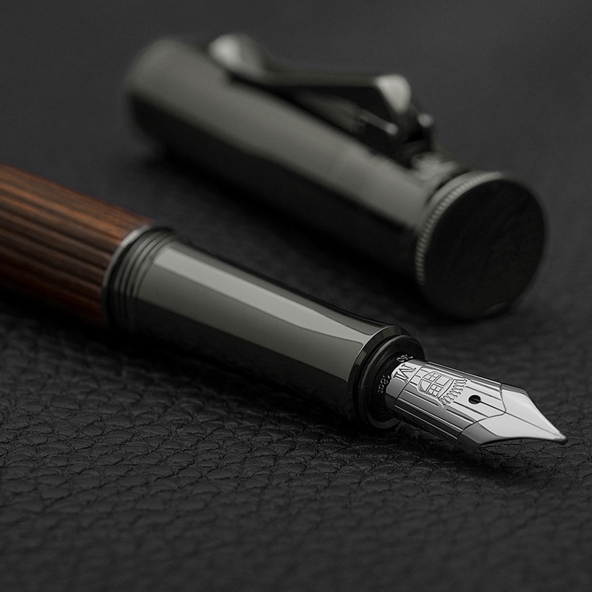 Graf von Faber-Castell, Macassar Fountain Pen, 18K Nib, dark brown