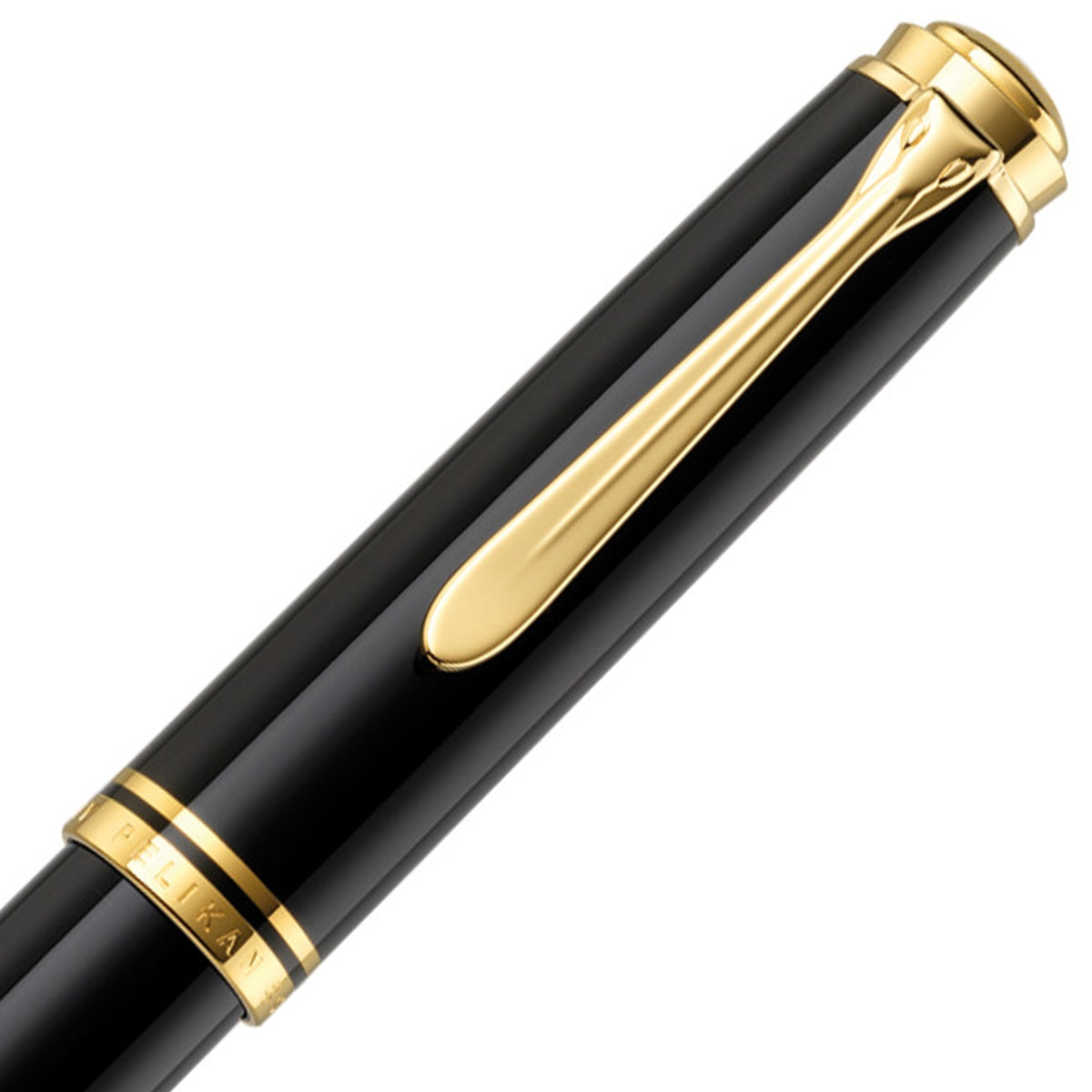 Pelikan, Souverän M800 fountain pen, 18K nib, black