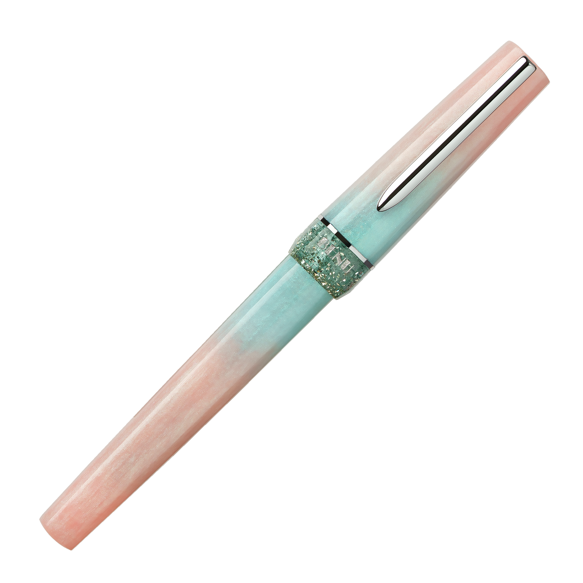 pen-realm-benu-haute-fountain-pen-perle-capped.png