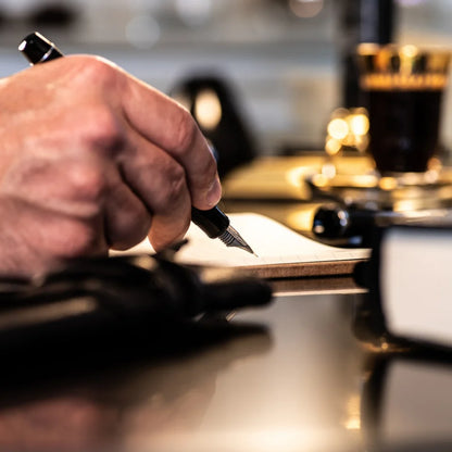 Pilot Fountain Pen Justus 14K, black