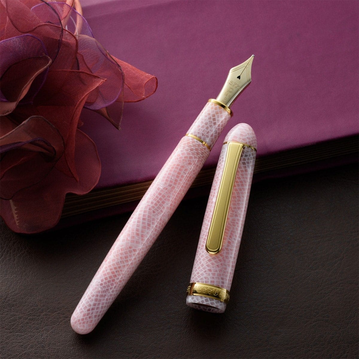 Platinum, Füller, #3776 Century Celluloid, 14Kt, Sakura