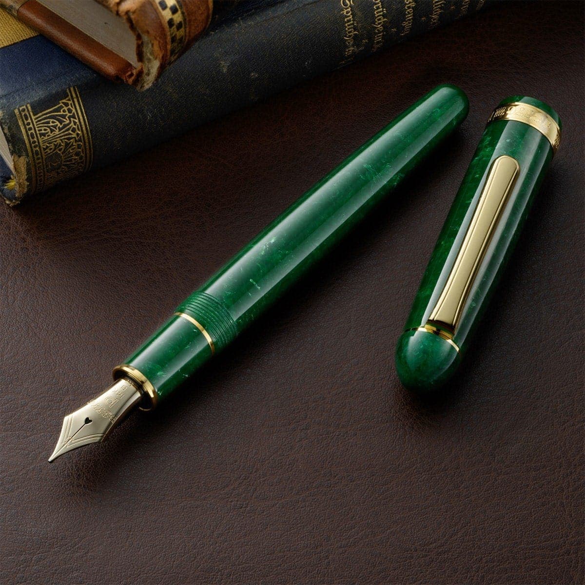 Platinum, Füller, #3776 Century Celluloid, 14Kt, Jade