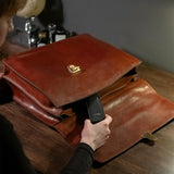 Penoblo, Stifteetui, für 2 Schreibgeräte mit Lederverschluss zum Einstecken schwarz