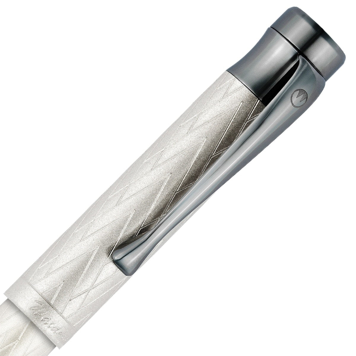 Waldmann Füller Aura Night, Ruthenium, Creme-Ruthenium, Kappe