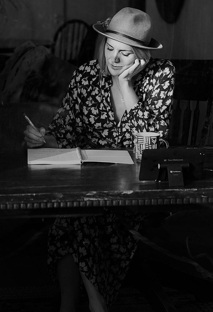 Writers club website mobil frau