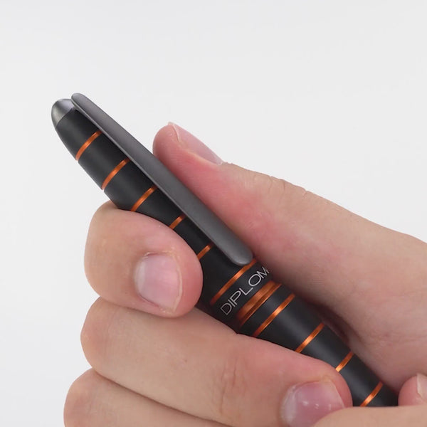 Diplomat Füller, Elox, Orange