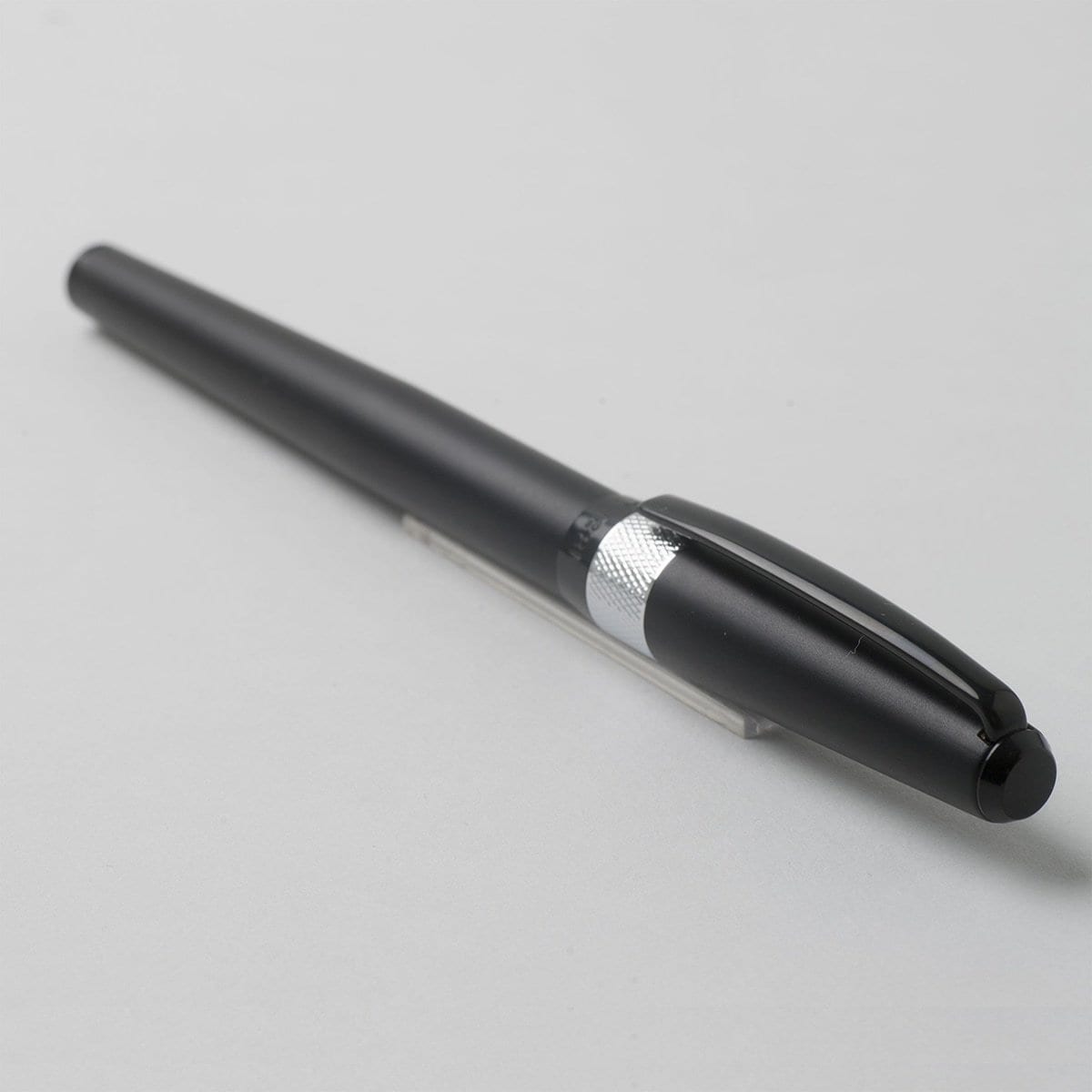Cerruti 1881, Tintenroller, Canal, Schwarz-7