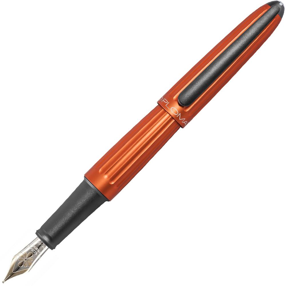 Diplomat, Füller, Aero, orange 14 kt-1