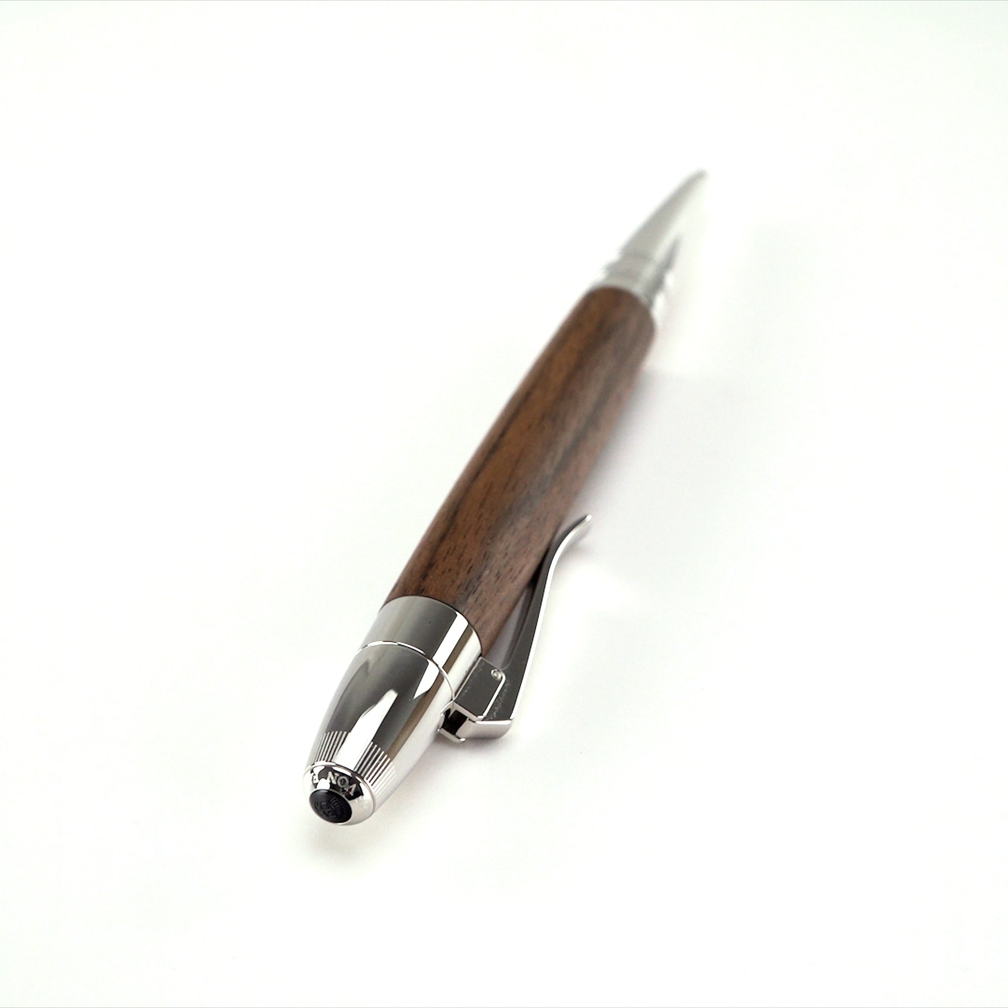 Graf von Faber-Castell Magnum Kugelschreiber