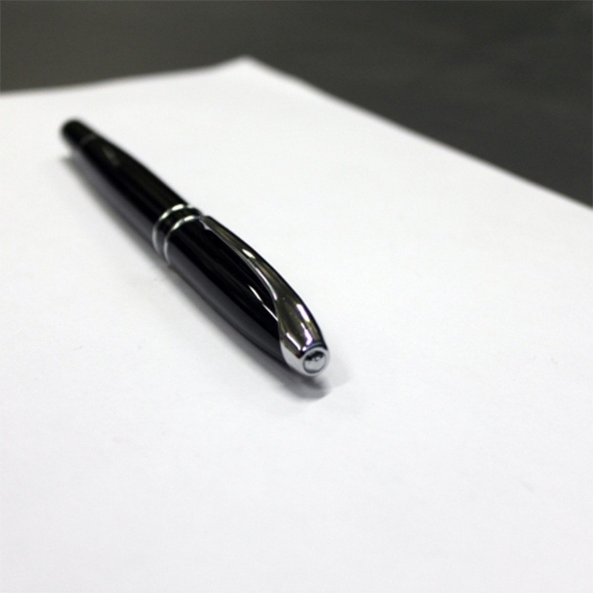 Cerruti 1881 Füller Silver Clip schwarz-3